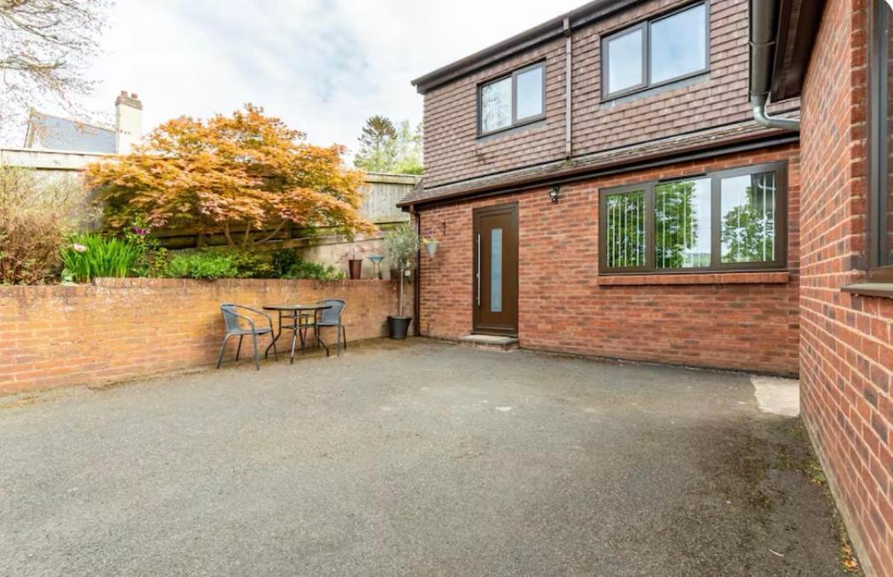 1 Bedroom Self Contained Separate Annexe In Exeter Ide المظهر الخارجي الصورة