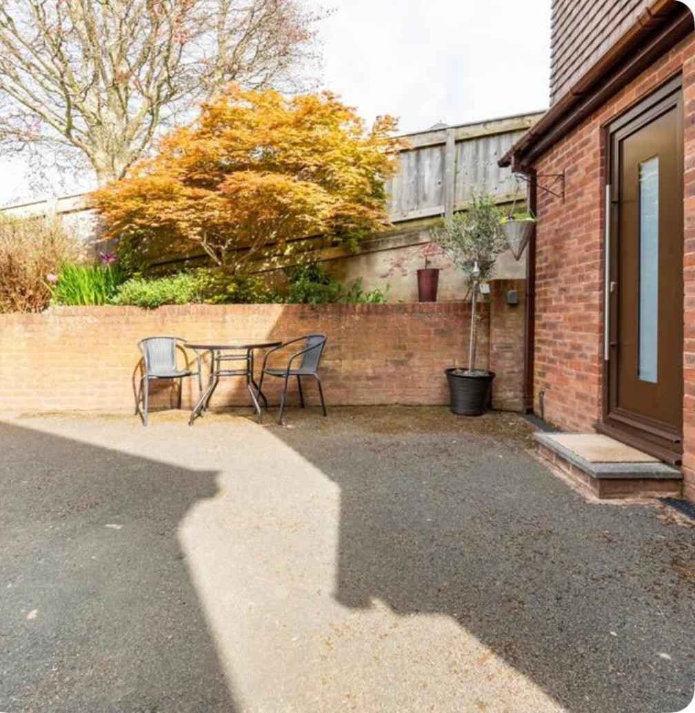 1 Bedroom Self Contained Separate Annexe In Exeter Ide المظهر الخارجي الصورة
