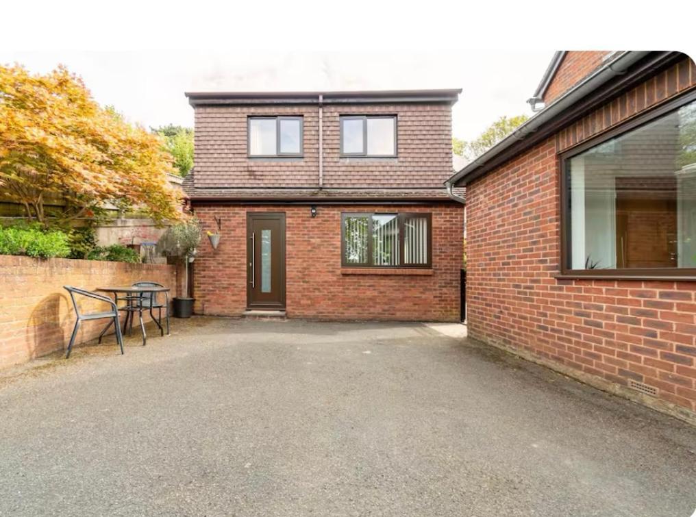 1 Bedroom Self Contained Separate Annexe In Exeter Ide المظهر الخارجي الصورة